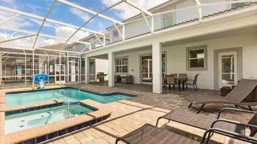 Upstay - Resort Villa with Pool and Cinema photo 2