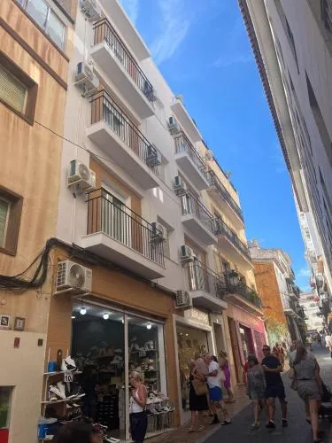 Alameda Apartments Calle Mayor photo 2