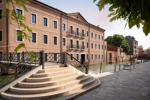 Palazzo dei Guardiani photo 2