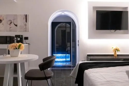 Palazzo Algaria Suites with Jacuzzi, Sauna & Turkish Bath photo 2