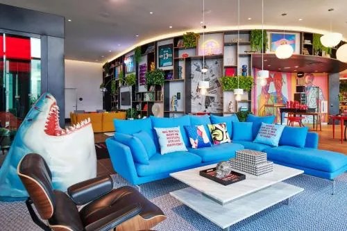 citizenM Miami Worldcenter photo 2