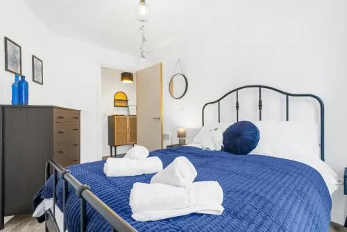 Luxury 2Bed Spacious Apartment- City Centre- Free Parking photo 2
