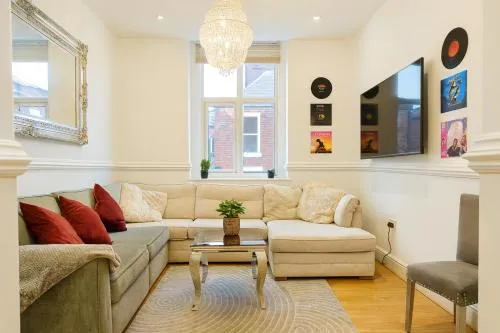 Sidemersey Livings - Spacious Loft for bigger groups - Very Central and Cosy photo 2