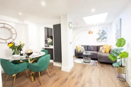 Luxury pad centrally located near Brighton station photo 2