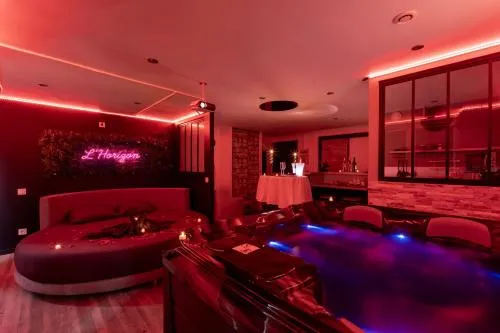 Appartement Love Room/Jacuzzi photo 2