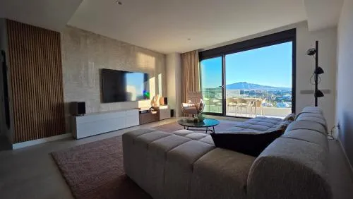 Mediterranean Vanian Views Penthouse photo 2