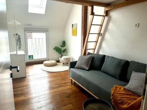 Urbane Dachgeschosswohnung, Blick auf Fernsehturm photo 2