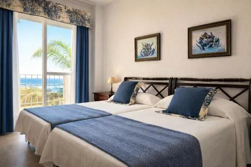 Lyrioshomes Precioso Apartamento Puerto de Estepona photo 2