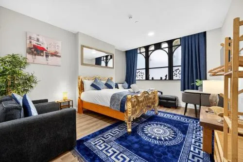 Luxury Apartment in Cardiff Bay, Prime Location! photo 2