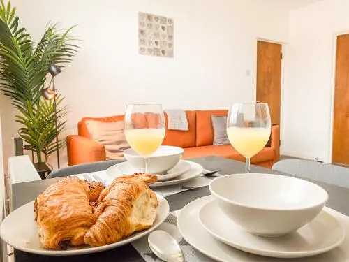 Cardiff Stay- Sleeps 4- FREE PARKING- 8 min to City photo 2