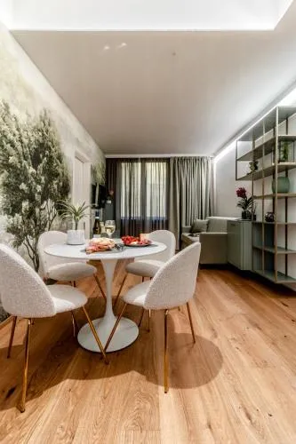 Realkasa Kairos Luxury Apartments photo 2