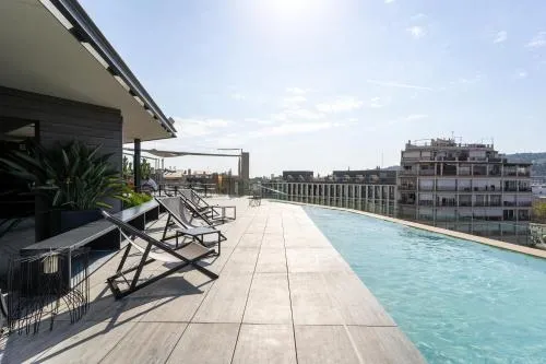 B Hotel photo 2