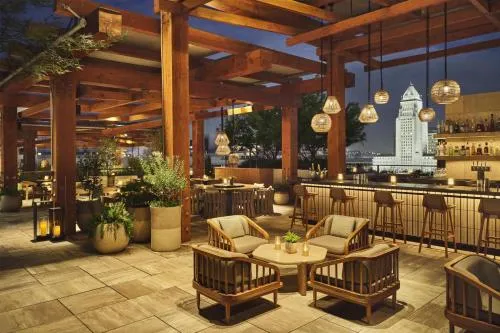 Conrad Los Angeles photo 2
