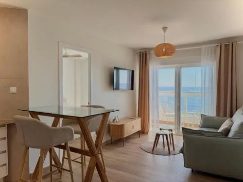 Seaside Haven Apartment photo 2