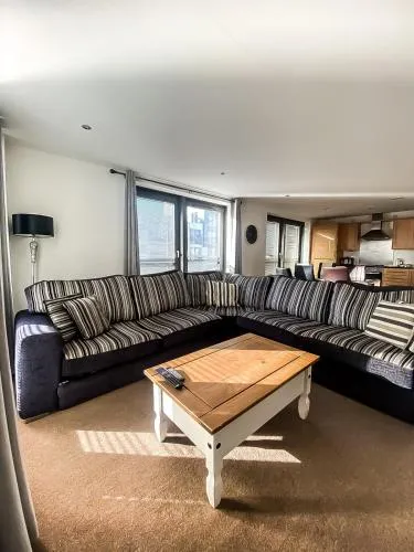 Modern Apartments photo 2