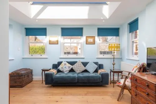 Charming Garden Cottage in Rottingdean Village photo 2