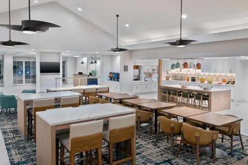 Homewood Suites by Hilton Orlando-Nearest to Universal Studios photo 2