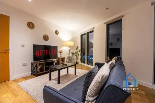 City Condo-Terrace-Gym-Games Room -Free Secure Parking- Manchester photo 2