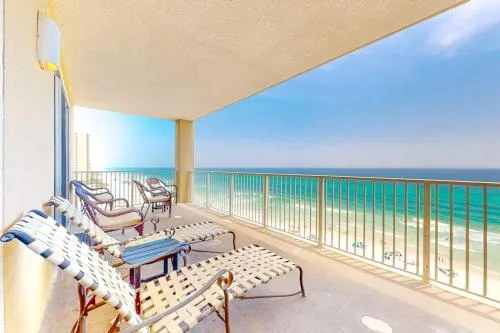 Tropic Winds 901 photo 2