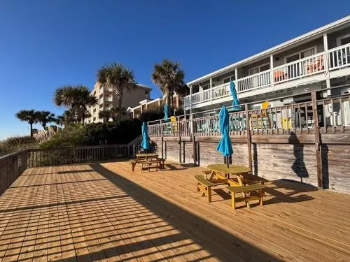 Front Beach Retreat D1 photo 2