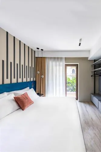 MH SUITES Plebiscito photo 2