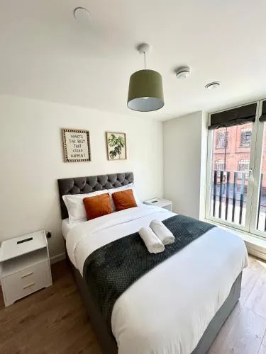 Birmingham City Centre, Luxury 1 Bed Apartment 28 - Free Parking photo 2