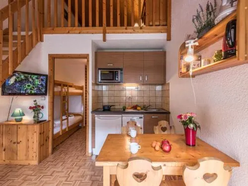 Studio Chamonix 5 pers, balcon, parking, animaux ok - FR-1-517-45 photo 2