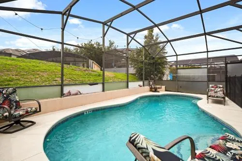4BR Villa Private Pool and Game Room near Disney photo 2