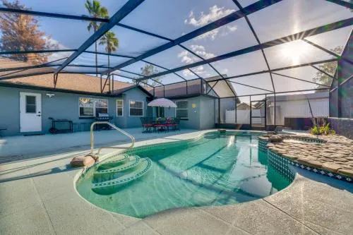 Luxe 4BR Villa Near Disney: Private Pool & Lanai photo 2
