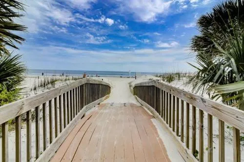 Family Fun Hilton Head Resort Condo photo 2