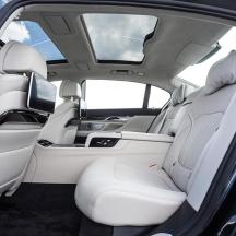automobilio galinės sėdynės vaizdas