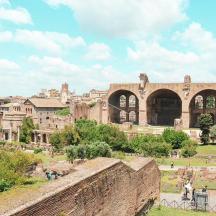 una vista delle rovine dell'antica città