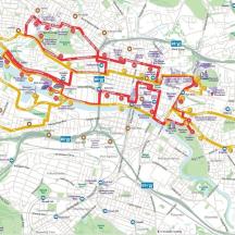 eine Karte der Stadt Berlin mit farbigen Straßen