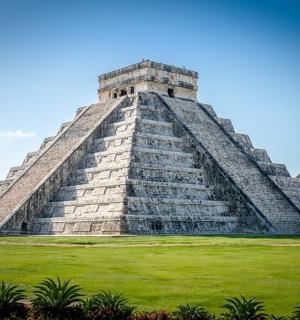 玛雅金字塔