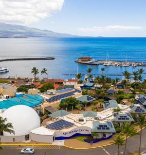 海边度假村的鸟瞰图