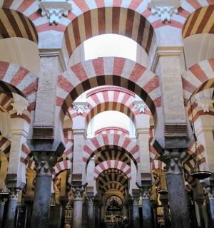 Guided tour inside the Mosque-Cathedral of Córdoba