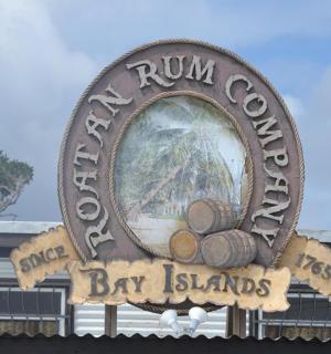 a sign that says run good buy islands