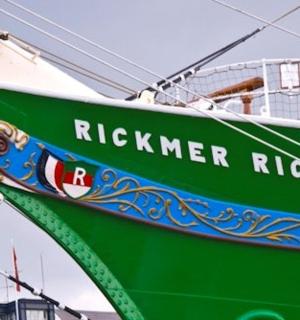 a green boat with the name rkiner ridge on it