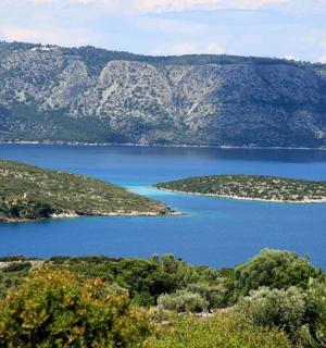 an island in the middle of a large body of water