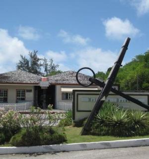 socha jízdního kola před domem