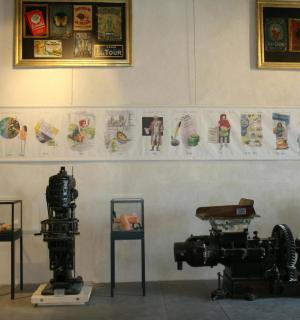 a room with many different types of objects on a wall