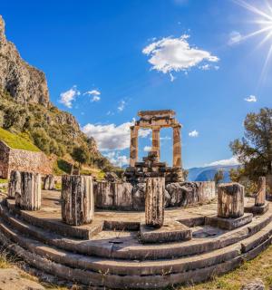 Delphi Archaeological Site Tour from Athens