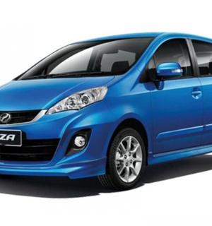 蓝色本田爵士车的特写