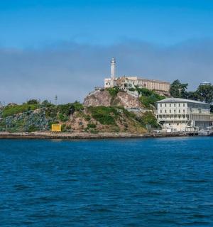 水上岛上的房子