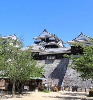 a large building with a tower on top of it