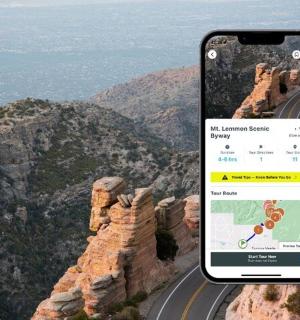 一部手机拍摄的山峰