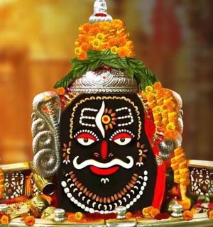 dort s maskou navrchu