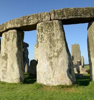 an old stonehenge observatory with a stone arch