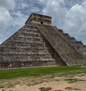 玛雅金字塔