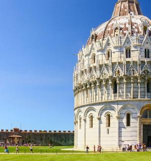 gambar menara pisa yang condong